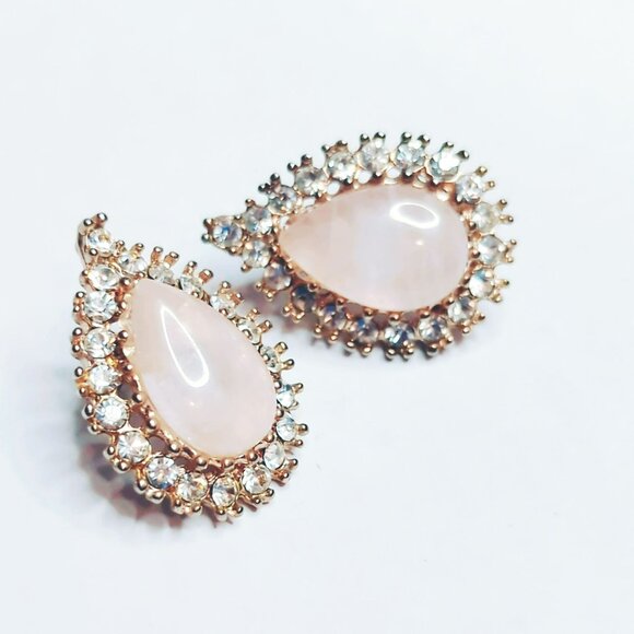 Vintage Rose Quartz Pink Cabochon Teardrop Earrings With Rhinestones - Picture 1 of 5